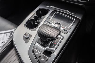 2017 Audi Q7 - Thumbnail