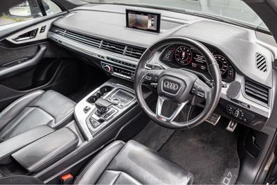 2017 Audi Q7 - Thumbnail