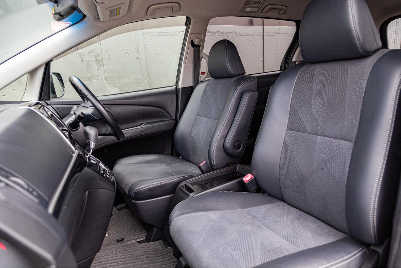 2015 Toyota Estima