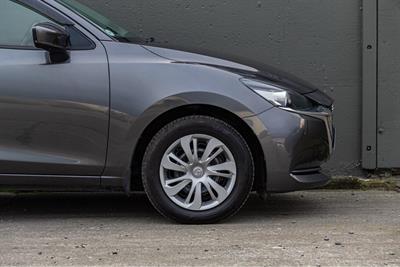 2020 MAZDA MAZDA2 - Thumbnail