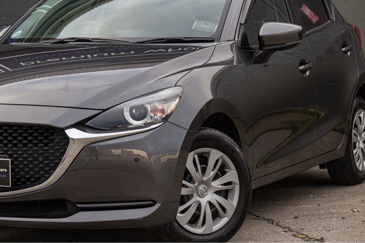 2020 MAZDA MAZDA2