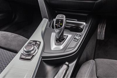 2013 BMW 320i - Thumbnail