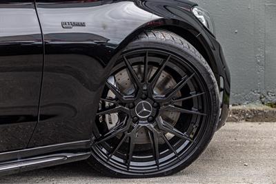 2019 MERCEDES AMG C43 - Thumbnail