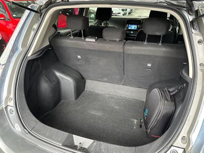 2015 Nissan Leaf - Thumbnail