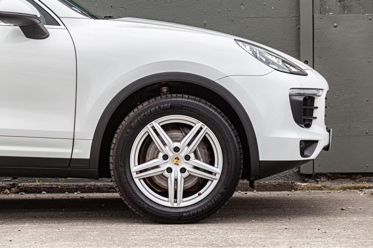 2015 Porsche CAYENNE 4WD