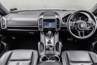 2015 Porsche CAYENNE 4WD - Thumbnail