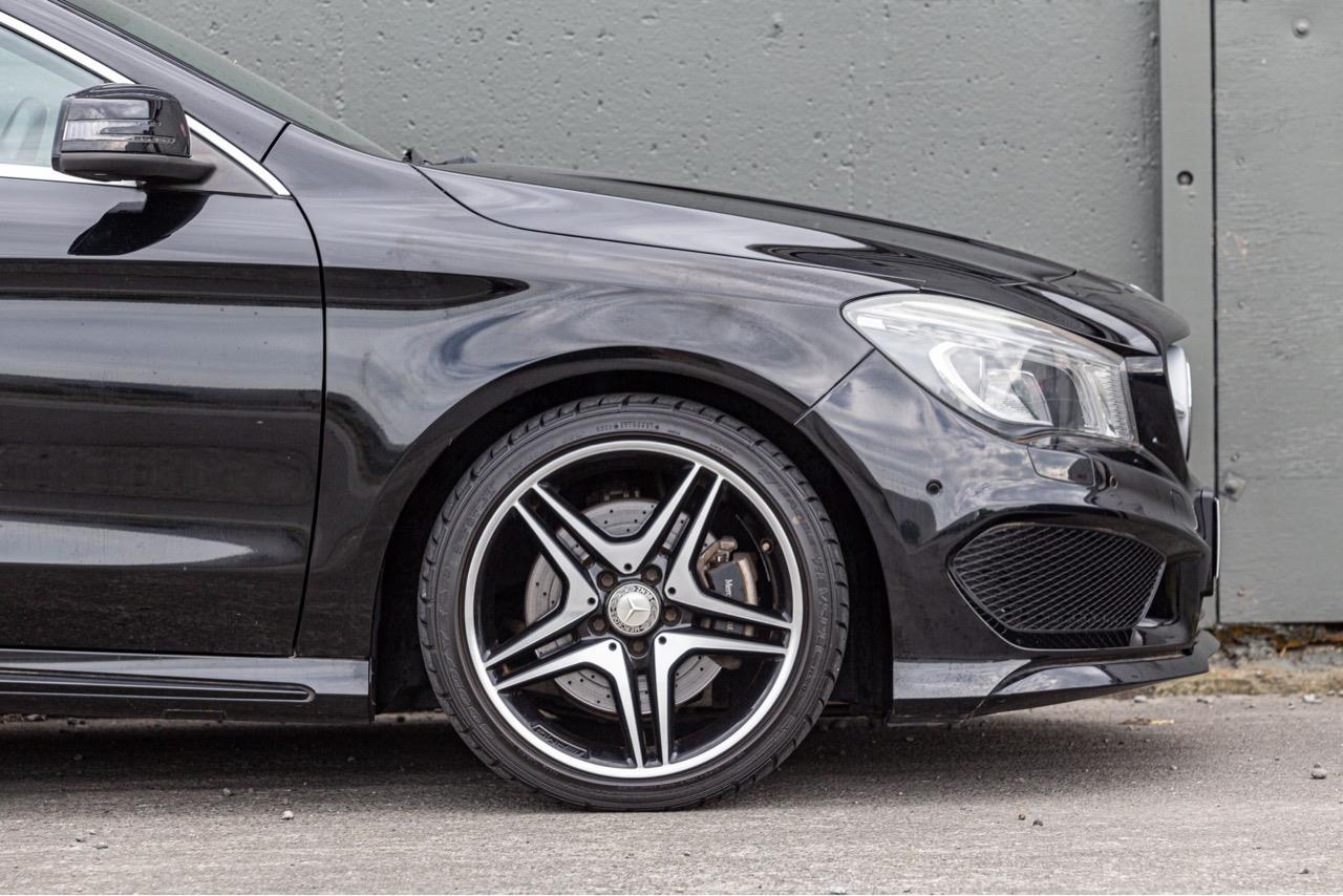 2014 Mercedes-Benz CLA250
