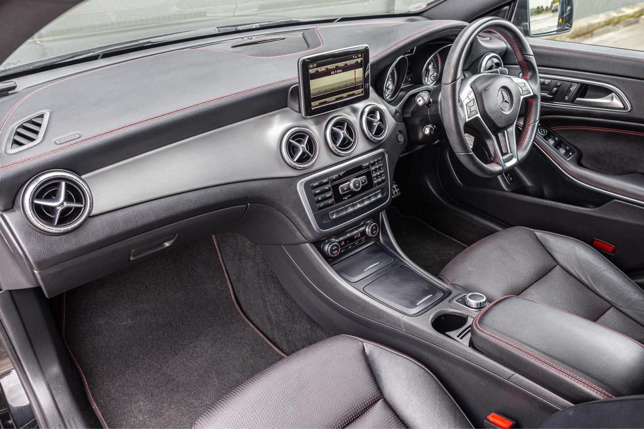 2014 Mercedes-Benz CLA250