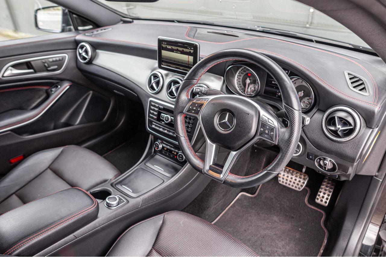 2014 Mercedes-Benz CLA250
