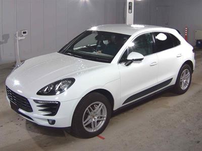 2015 Porsche MACAN 4WD - Thumbnail