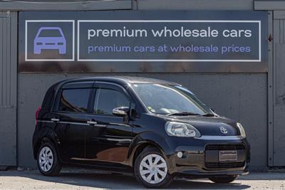 2013 Toyota Porte - Thumbnail