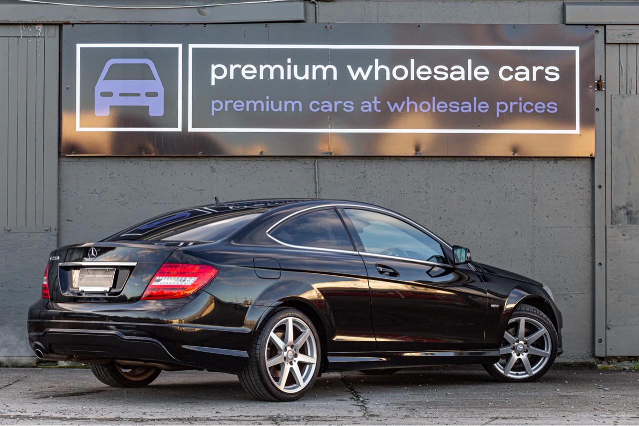 2012 Mercedes-Benz C180 COUPE