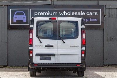 2021 Renault Trafic - Thumbnail