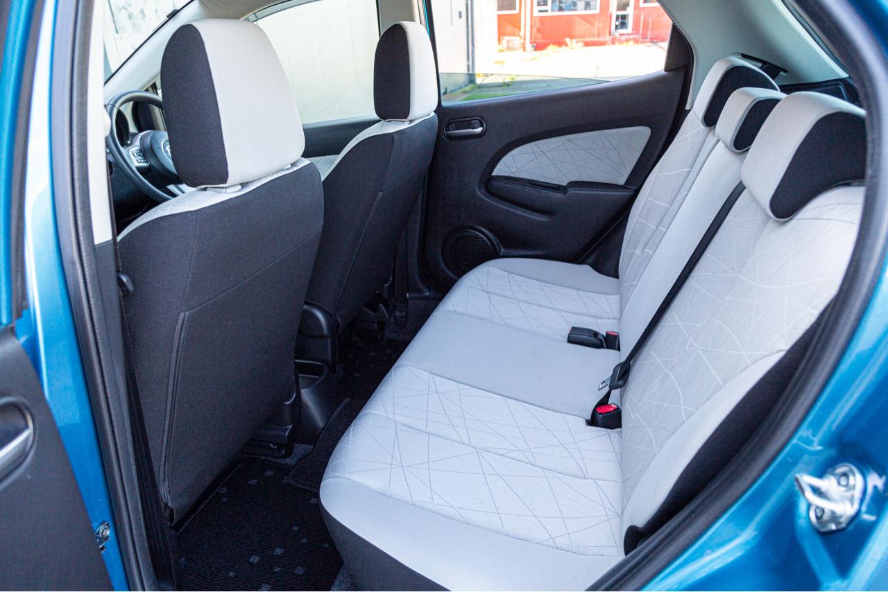 2012 Mazda Demio