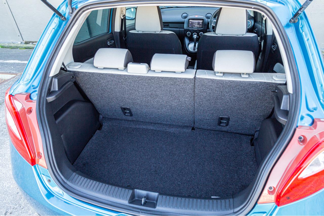 2012 Mazda Demio