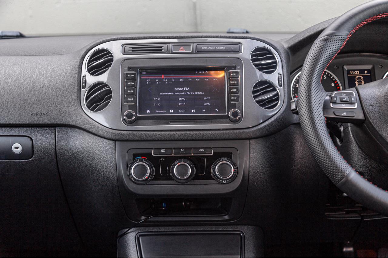 2012 Volkswagen TIGUAN
