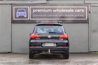 2012 Volkswagen TIGUAN - Thumbnail