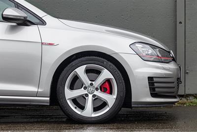 2014 Volkswagen GOLF GTI - Thumbnail