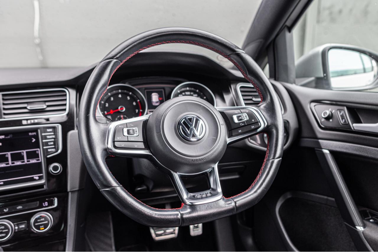 2014 Volkswagen GOLF GTI