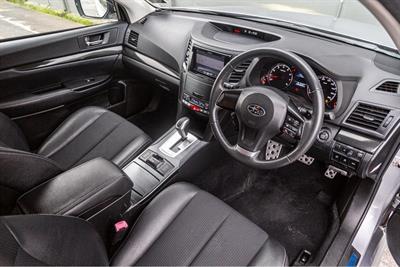 2014 Subaru Legacy - Thumbnail