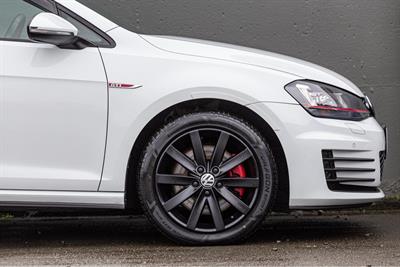 2014 Volkswagen GOLF GTI - Thumbnail
