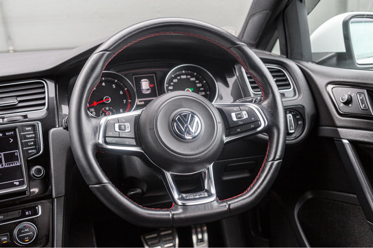 2014 Volkswagen GOLF GTI