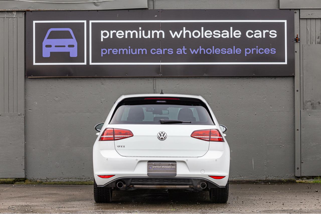 2014 Volkswagen GOLF GTI