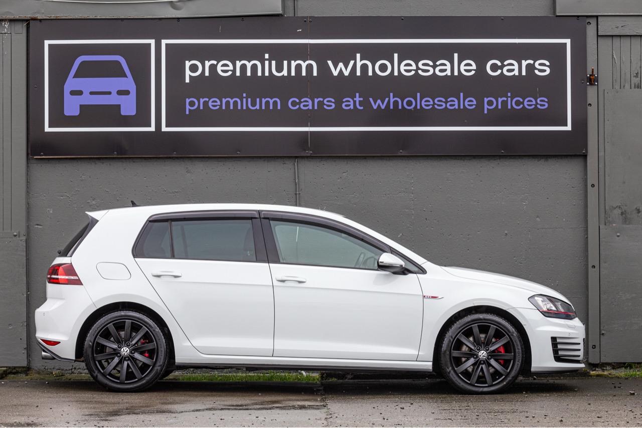2014 Volkswagen GOLF GTI