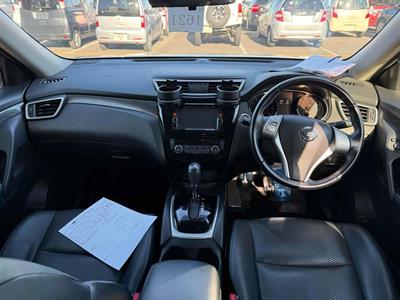 2014 Nissan X-Trail - Thumbnail