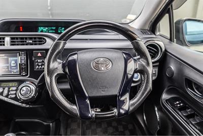 2013 Toyota AQUA - Thumbnail