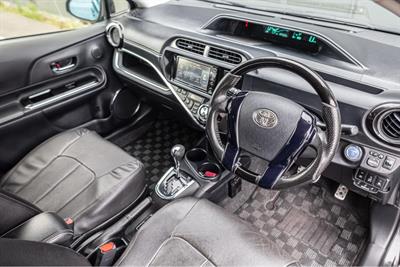 2013 Toyota AQUA - Thumbnail