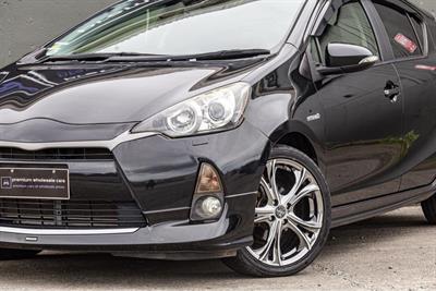 2013 Toyota AQUA - Thumbnail