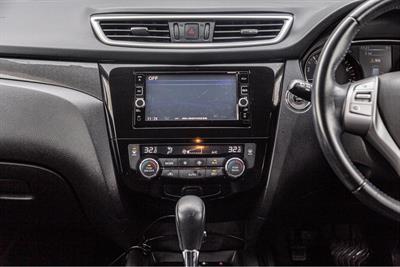 2016 Nissan X-Trail - Thumbnail