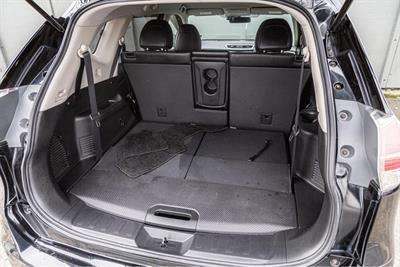 2016 Nissan X-Trail - Thumbnail