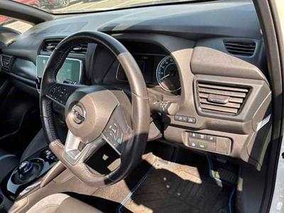 2021 Nissan Leaf - Thumbnail