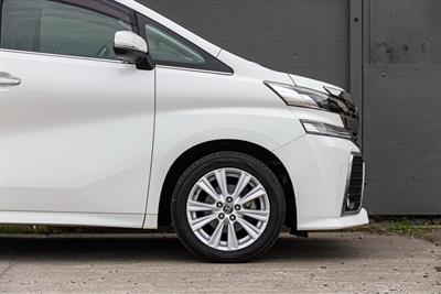 2017 Toyota VELLFIRE - Thumbnail