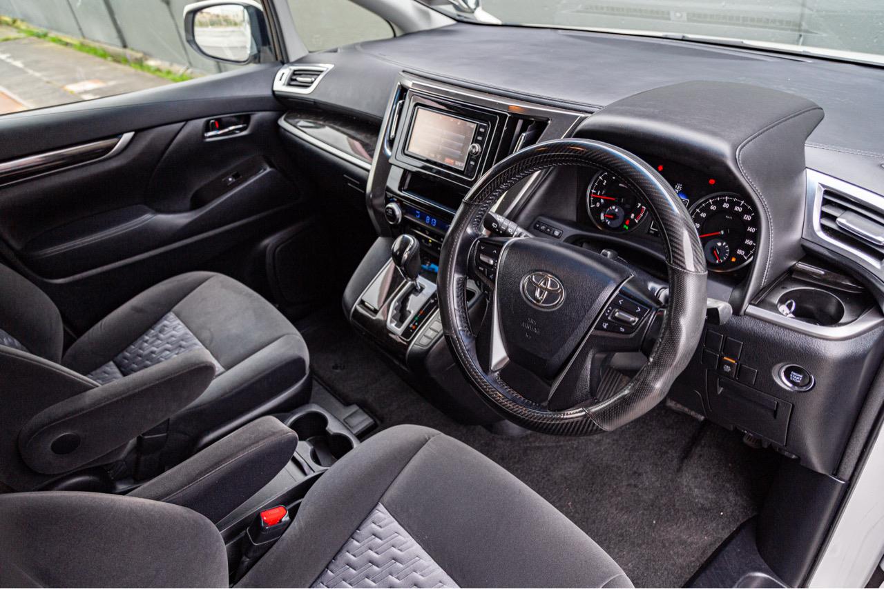 2017 Toyota VELLFIRE