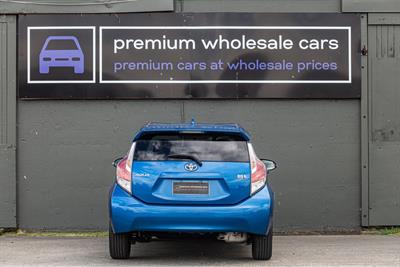 2015 Toyota AQUA - Thumbnail