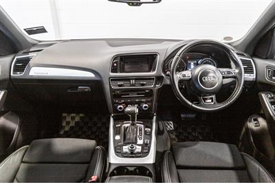 2012 Audi Q5 - Thumbnail