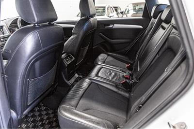 2012 Audi Q5 - Thumbnail