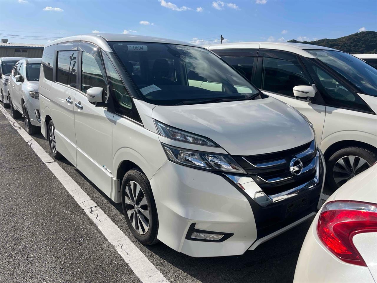 2017 Nissan SERENA