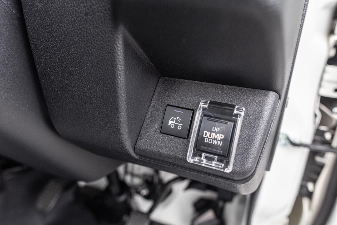 2025 DAIHATSU HIJET TRUCK