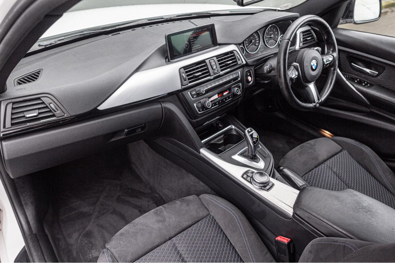 2014 BMW 320i