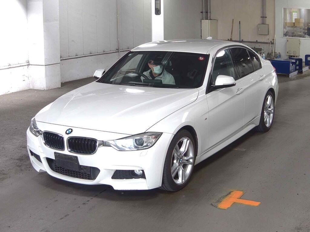 2014 BMW 320i