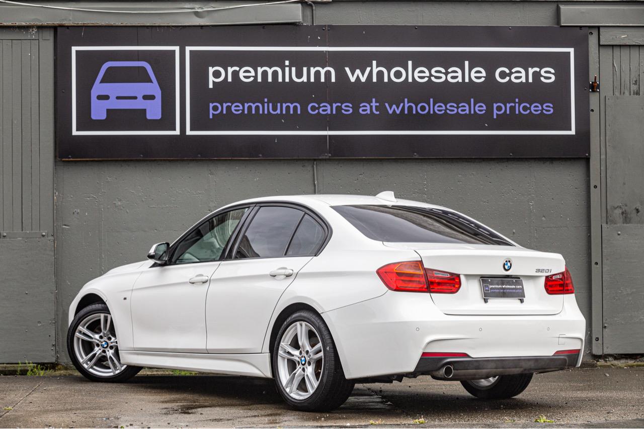 2014 BMW 320i