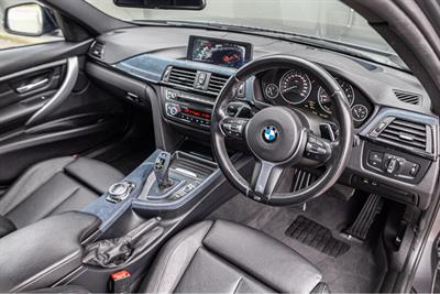 2014 BMW 330e - Thumbnail