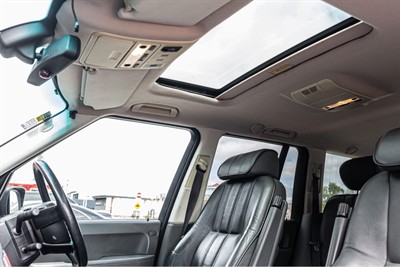 2005 Land Rover Range Rover - Thumbnail