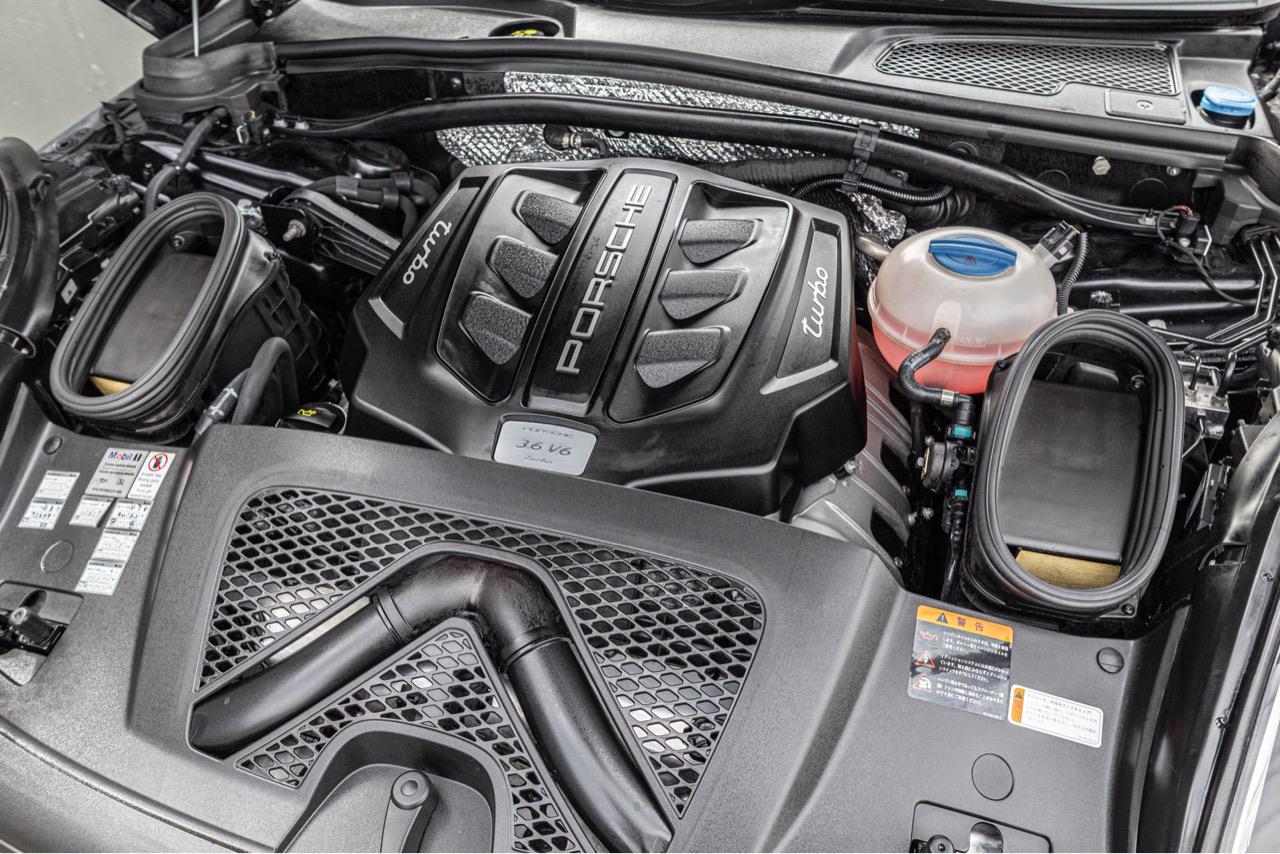 2018 Porsche MACAN 4WD