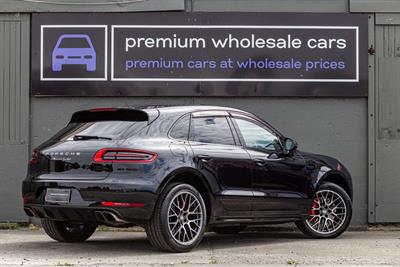 2018 Porsche MACAN 4WD - Thumbnail