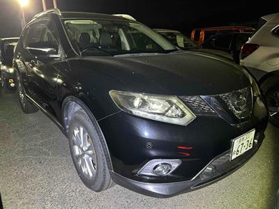 2015 Nissan X-Trail - Thumbnail